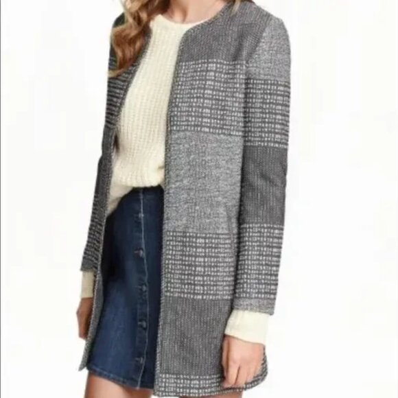 H&M Black White Checkered Open Overcoat - Picture 1 of 11